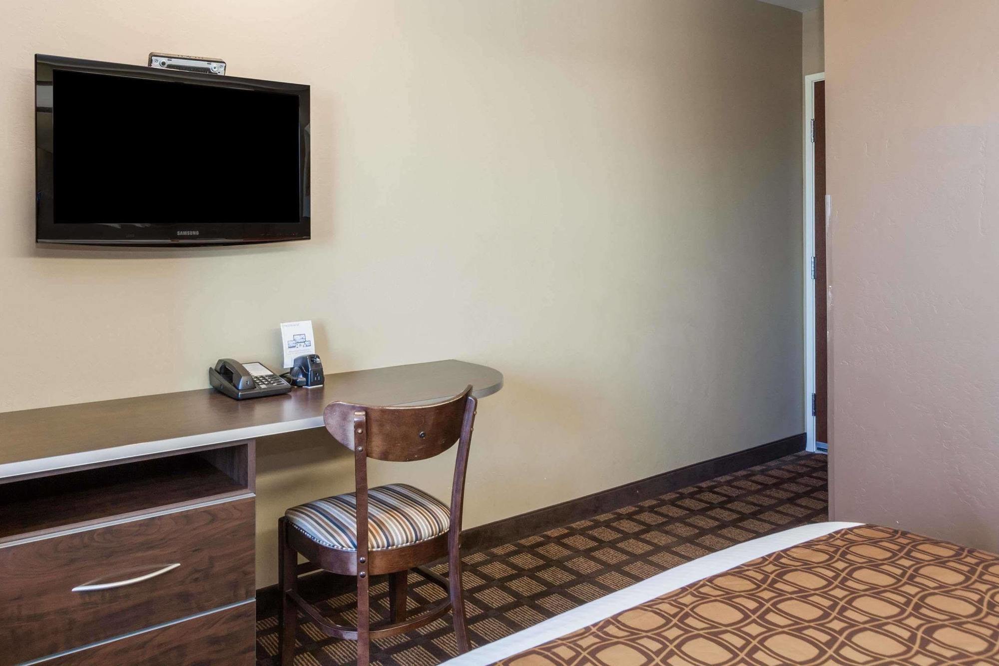 Microtel Inn & Suites By Wyndham Wheeler Ridge Exterior foto